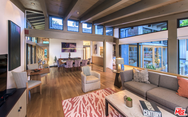 3 Bed Home for Sale in Los Angeles, California