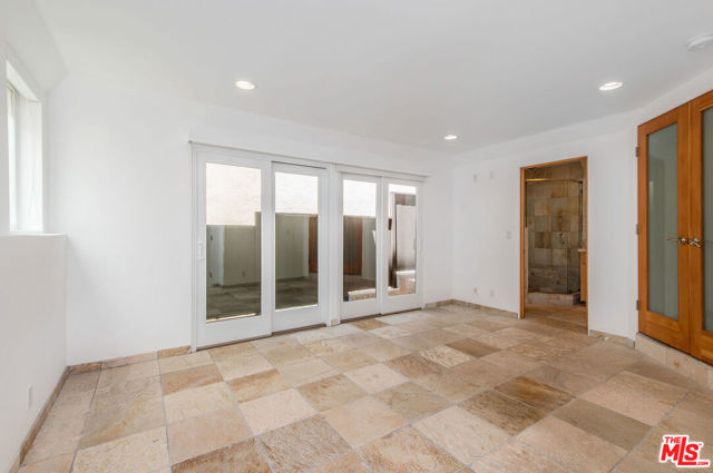 209 42ND Street, Manhattan Beach, California 90266, 3 Bedrooms Bedrooms, ,3 BathroomsBathrooms,Residential,Sold,42ND,20581222