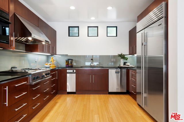 3 Bed Home for Sale in Venice, California