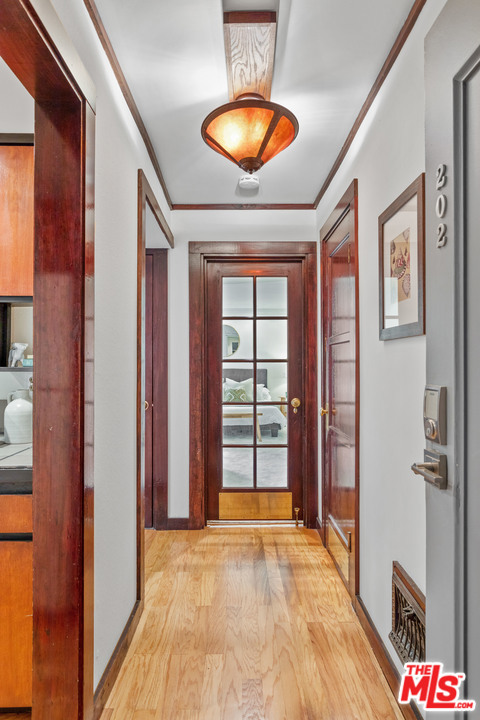 1 Bed Home for Sale in West Hollywood, California