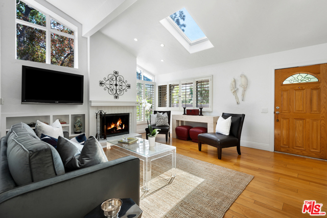 2 Bed Home for Sale in Pacific Palisades, California