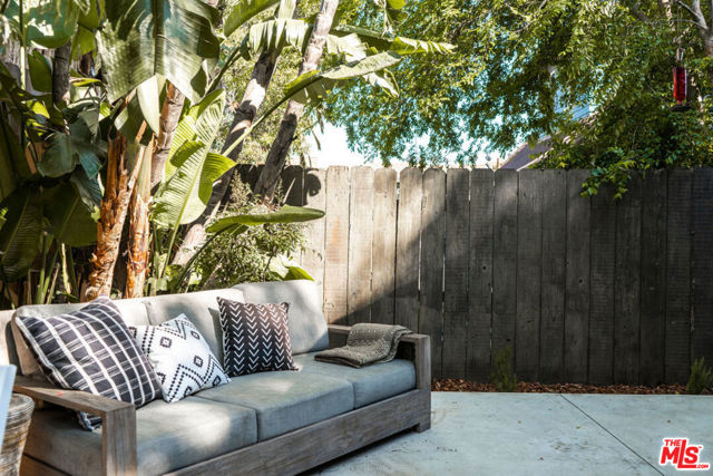 2 Bed Home for Sale in Los Angeles, California