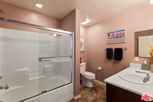 2 Bed Home for Sale in Playa Vista, California
