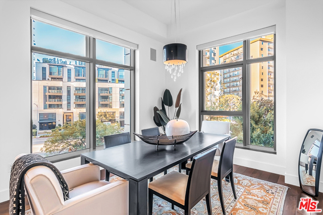 2 Bed Home for Sale in Los Angeles, California