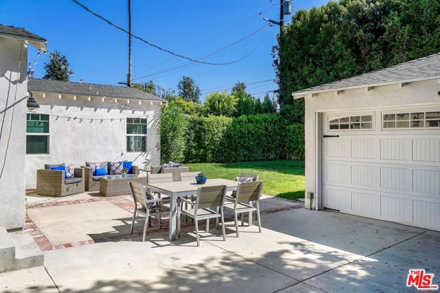 3 Bed Home for Sale in Sherman Oaks, California