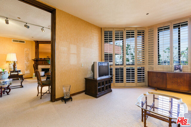2 Bed Home for Sale in Beverly Hills, California