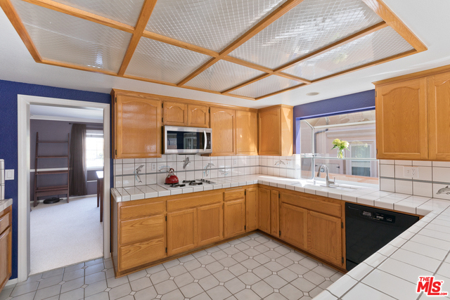 2014 GATES Avenue, Redondo Beach, California 90278, 4 Bedrooms Bedrooms, ,3 BathroomsBathrooms,Residential,Sold,GATES,18308868