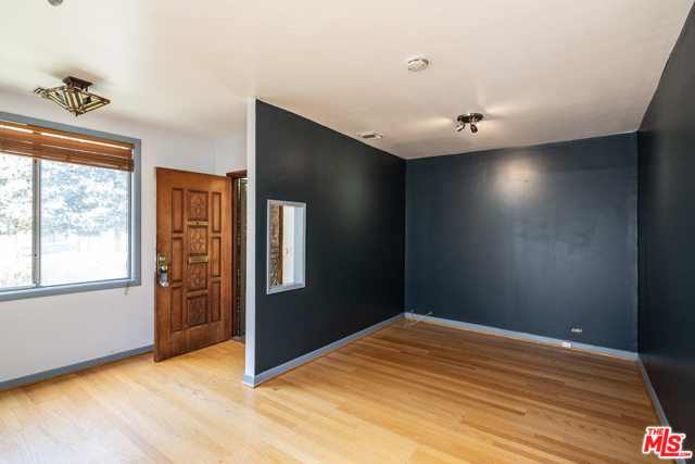 3 Bed Home for Sale in Los Angeles, California