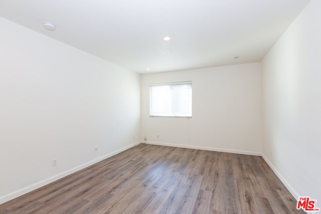 2 Bed Home for Sale in North Hollywood, California