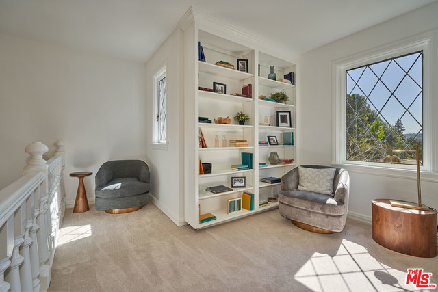 6 Bed Home for Sale in Encino, California