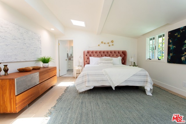 2261 CARRIAGE Drive, Rolling Hills Estates, California 90274, 4 Bedrooms Bedrooms, ,4 BathroomsBathrooms,Residential,Sold,CARRIAGE,19486406