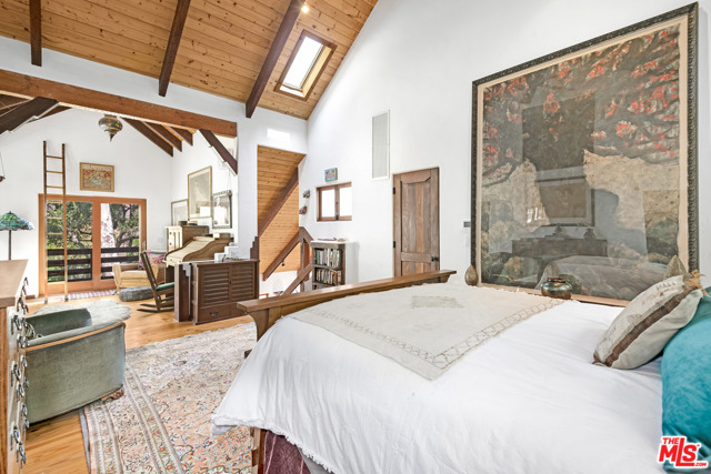 2 Bed Home for Sale in Topanga, California