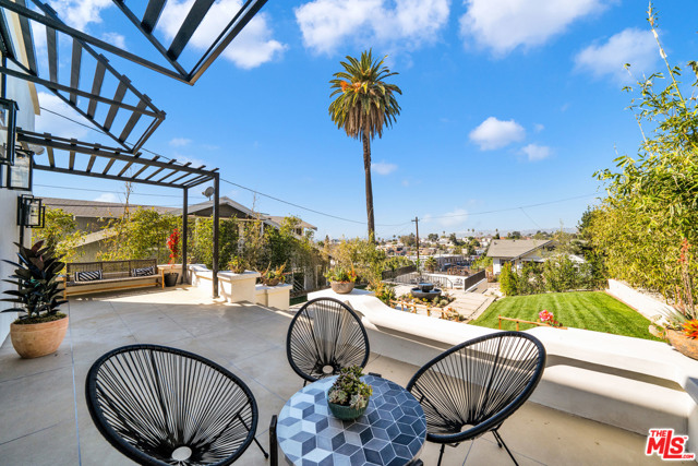3 Bed Home for Sale in Los Angeles, California