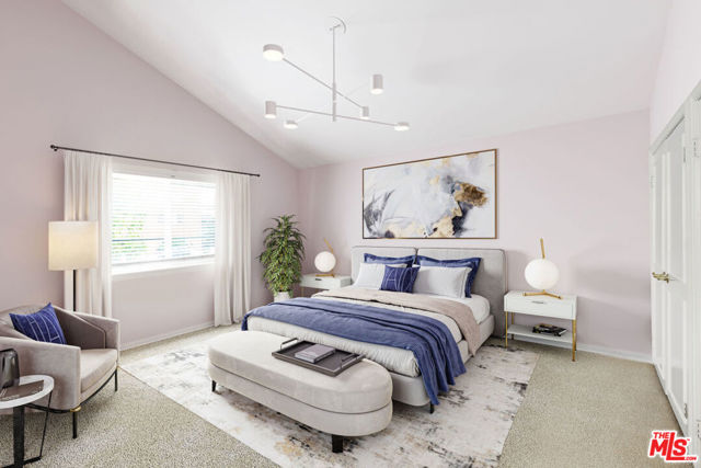 2 Bed Home for Sale in Sherman Oaks, California