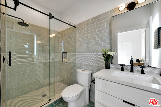 3 Bed Home for Sale in Los Angeles, California