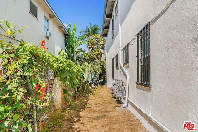  Income Home for Sale in Culver City, California