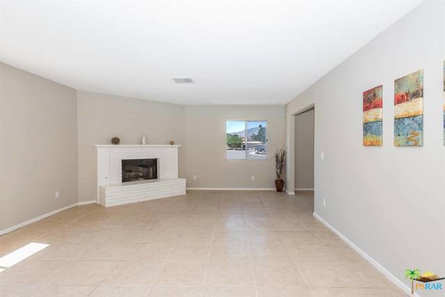 Living Room w/ Fireplace