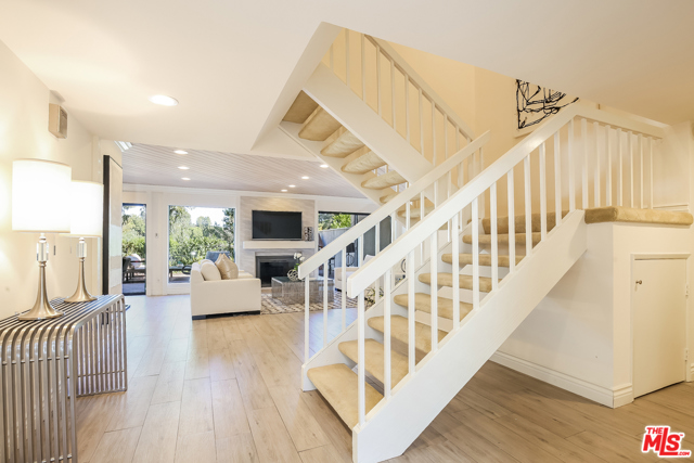 4 Bed Home for Sale in Los Angeles, California