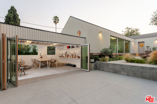 3 Bed Home for Sale in Los Angeles, California