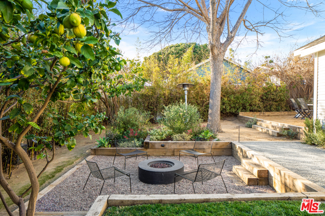 3 Bed Home for Sale in Los Angeles, California