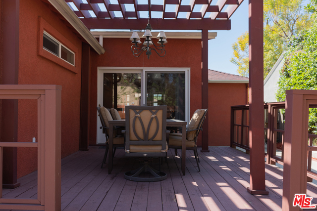 4 Bed Home for Sale in Encino, California