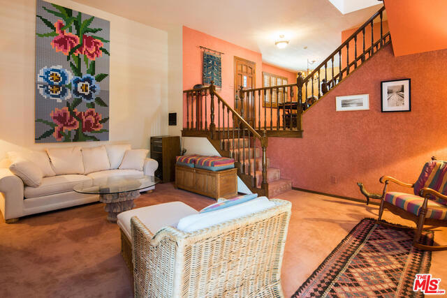 716 BROADWAY, Redondo Beach, California 90277, 3 Bedrooms Bedrooms, ,2 BathroomsBathrooms,Residential,Sold,BROADWAY,17227930