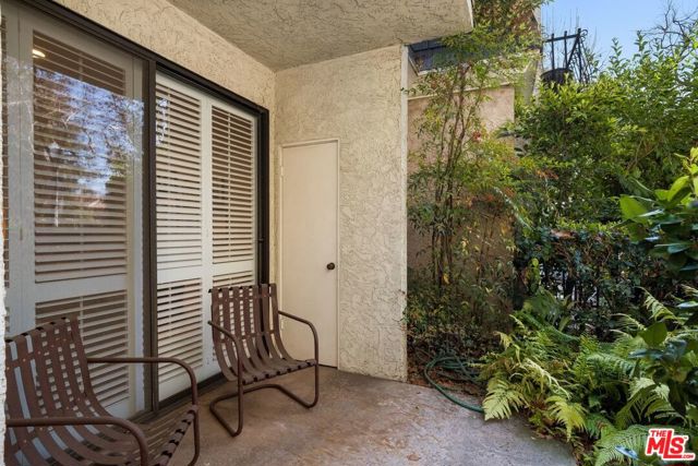 3 Bed Home for Sale in Los Angeles, California