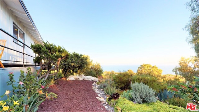 1 LIMETREE Lane, Rancho Palos Verdes, California 90275, 5 Bedrooms Bedrooms, ,1 BathroomBathrooms,Residential,Sold,LIMETREE,20584646