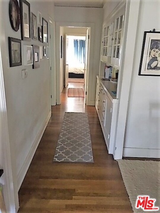  Income Home for Sale in Los Angeles, California