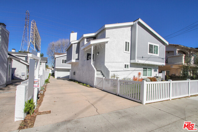 2615 GRANT Avenue, Redondo Beach, California 90278, 3 Bedrooms Bedrooms, ,2 BathroomsBathrooms,Residential,Sold,GRANT,19418114