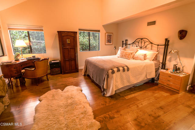 4 Bed Home for Sale in Agoura Hills, California