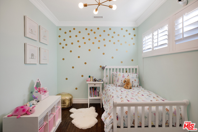 3 Bed Home for Sale in Sherman Oaks, California