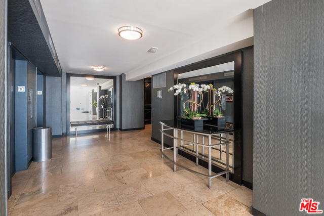 1 Bed Home for Sale in West Hollywood, California