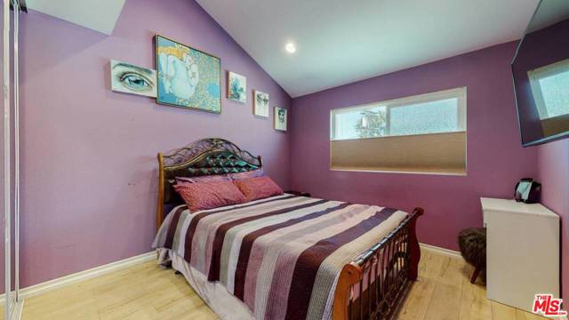 3 Bed Home for Sale in Studio City, California
