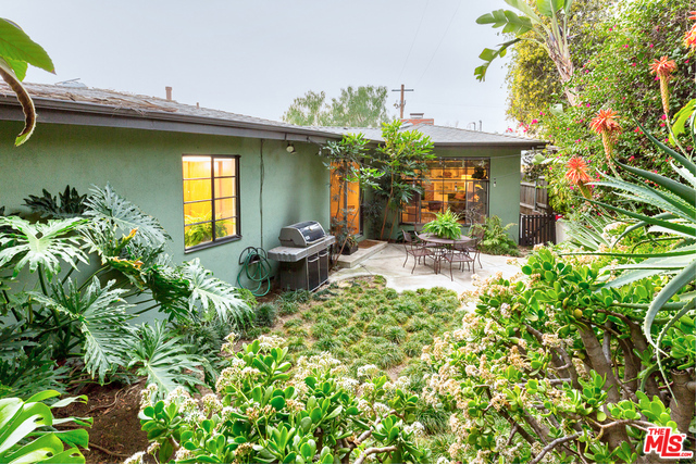 2 Bed Home for Sale in Los Angeles, California