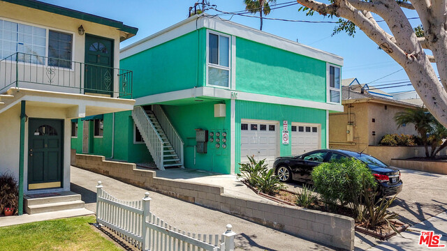 502 ELENA Avenue, Redondo Beach, California 90277, ,Residential Income,Sold,ELENA,18409526