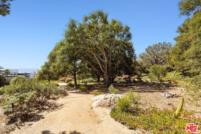 2 Bed Home for Sale in Pacific Palisades, California