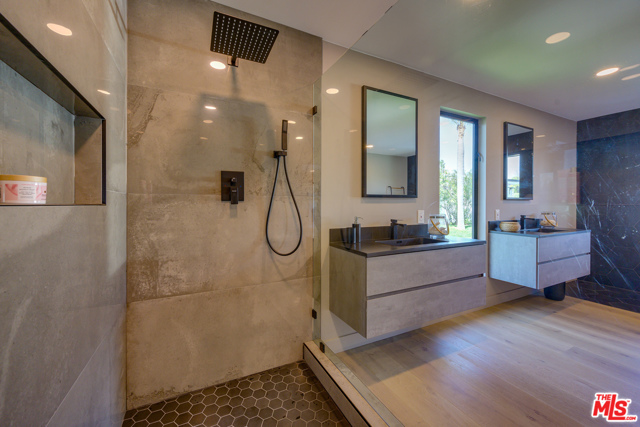4 Bed Home for Sale in Encino, California