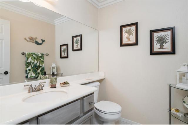 Guest bathroom downstairs