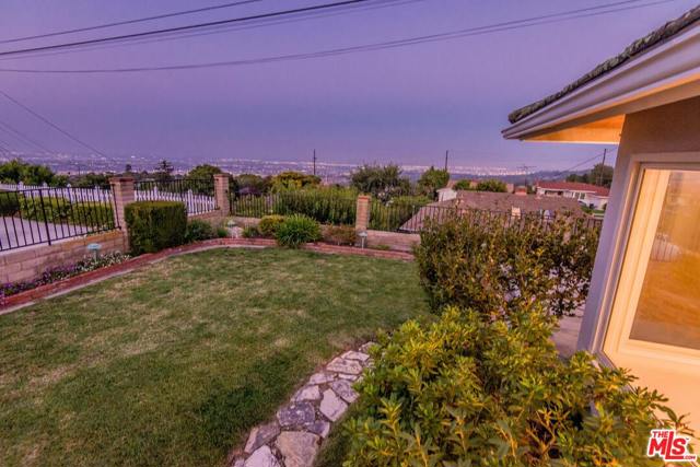 26648 Indian Peak Road, Rancho Palos Verdes, California 90275, 4 Bedrooms Bedrooms, ,2 BathroomsBathrooms,Residential,Sold,Indian Peak,20663012