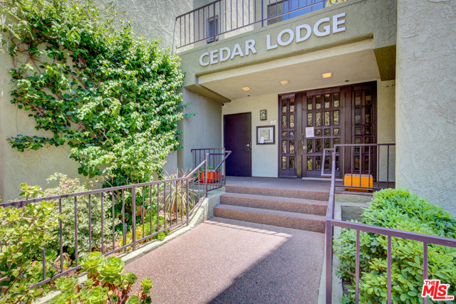 2 Bed Home for Sale in Los Angeles, California