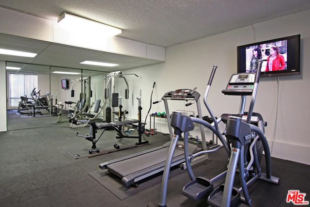 1 Bed Home for Sale in Los Angeles, California