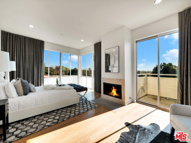 2 Bed Home for Sale in West Hollywood, California