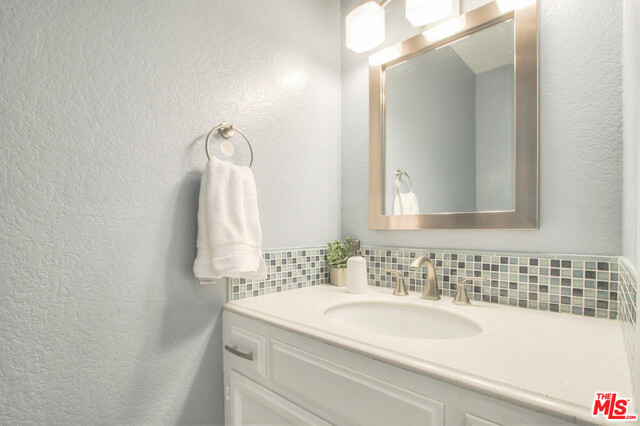 2615 GRANT Avenue, Redondo Beach, California 90278, 3 Bedrooms Bedrooms, ,2 BathroomsBathrooms,Residential,Sold,GRANT,19418114