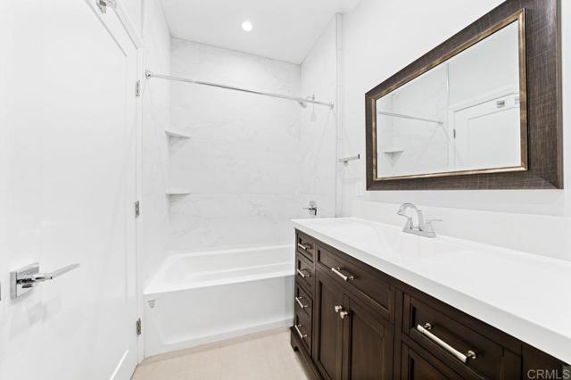 7 Bed Home for Sale in Los Angeles, California