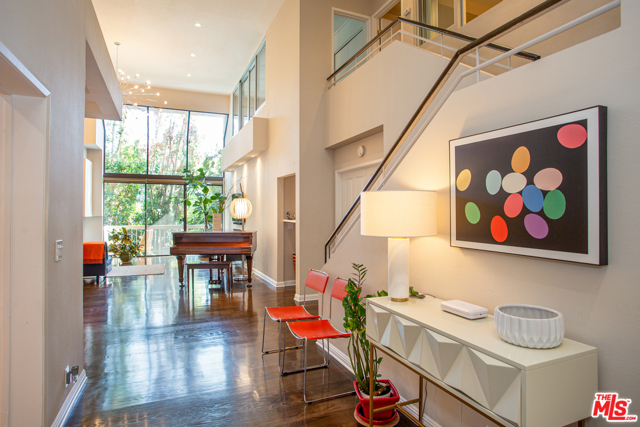 3 Bed Home for Sale in Los Angeles, California