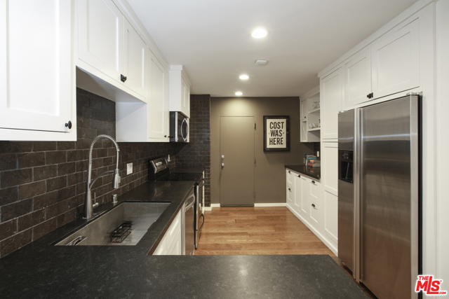 2 Bed Home for Sale in Encino, California