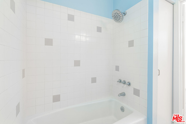 3 Bed Home for Sale in Venice, California