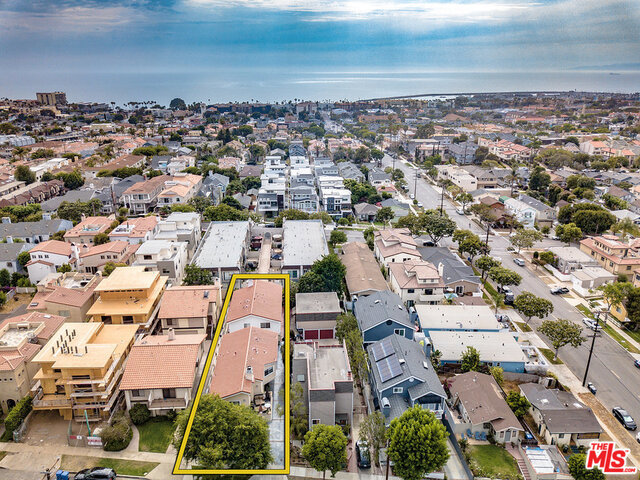 209 JUANITA Avenue, Redondo Beach, California 90277, 3 Bedrooms Bedrooms, ,2 BathroomsBathrooms,Residential,Sold,JUANITA,18363116