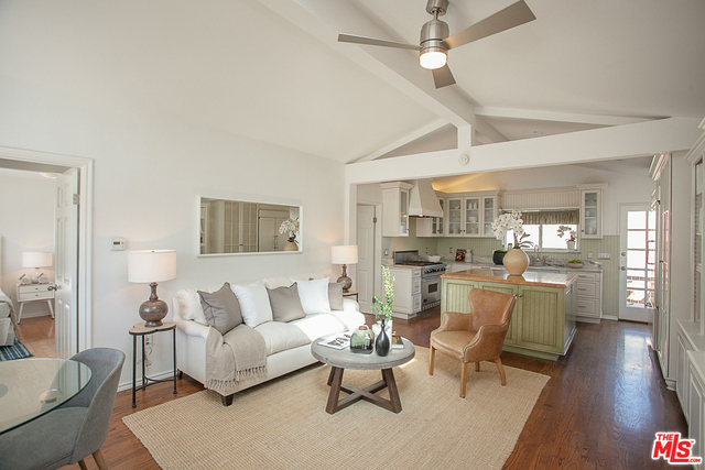 1923 ROCKEFELLER Lane, Redondo Beach, California 90278, 2 Bedrooms Bedrooms, ,2 BathroomsBathrooms,Residential,Sold,ROCKEFELLER,18396612